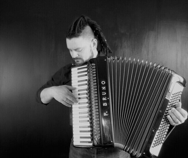 Accordion Lessons Edinburgh Teacher - Bruno Piedigrosso