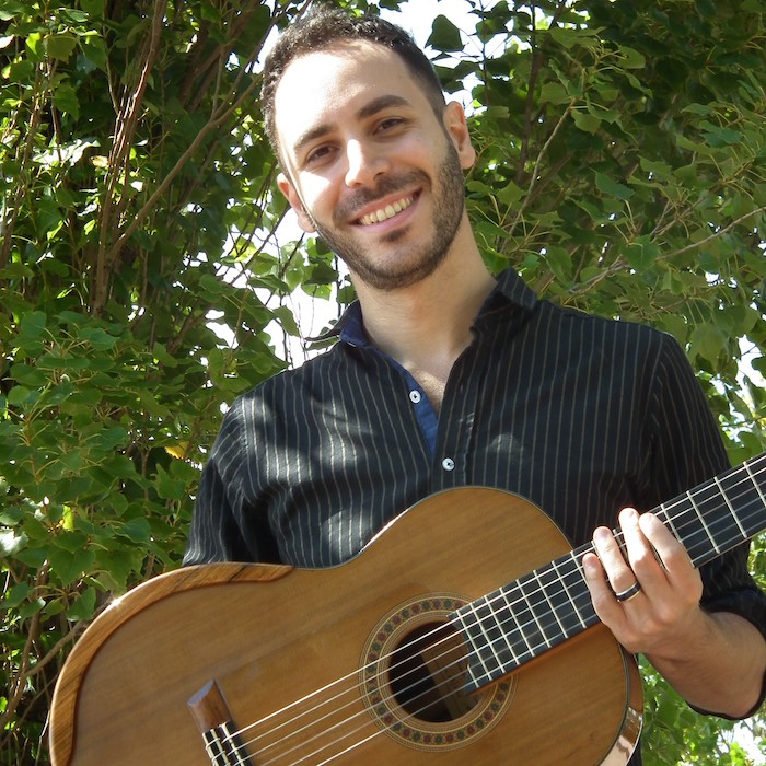 Flamenco Guitar Lessons Teacher - Cristobal Schulkin