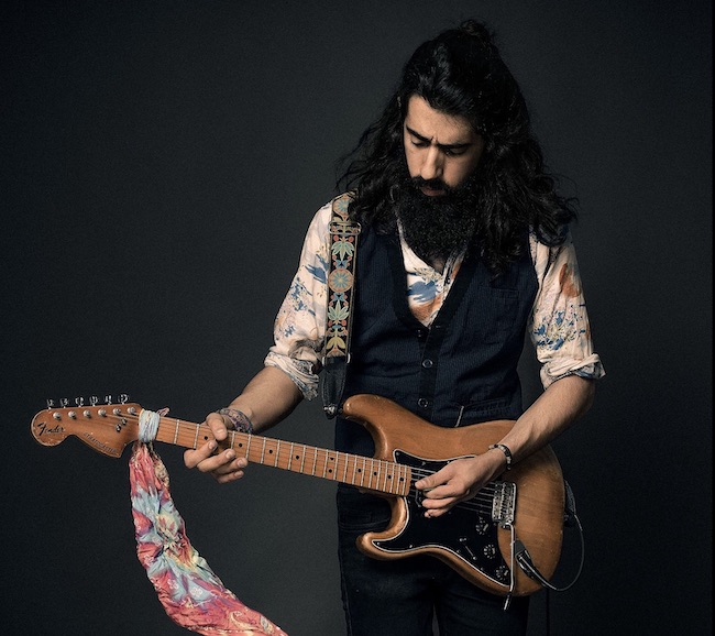 Guitar Lessons Finsbury Teacher - Lucas Polo