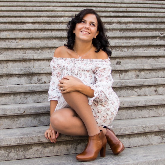 Online Singing Lessons Teacher - Stefania Milazzo