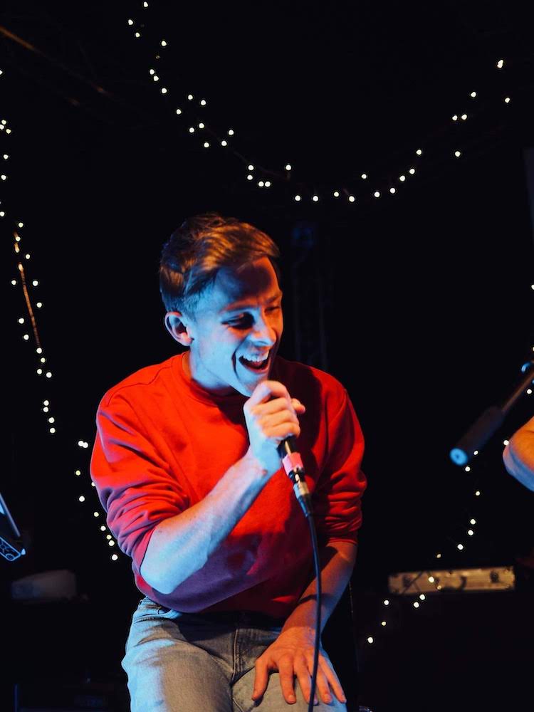 Singing Lessons Leamington Spa Teacher - Yannick Sam